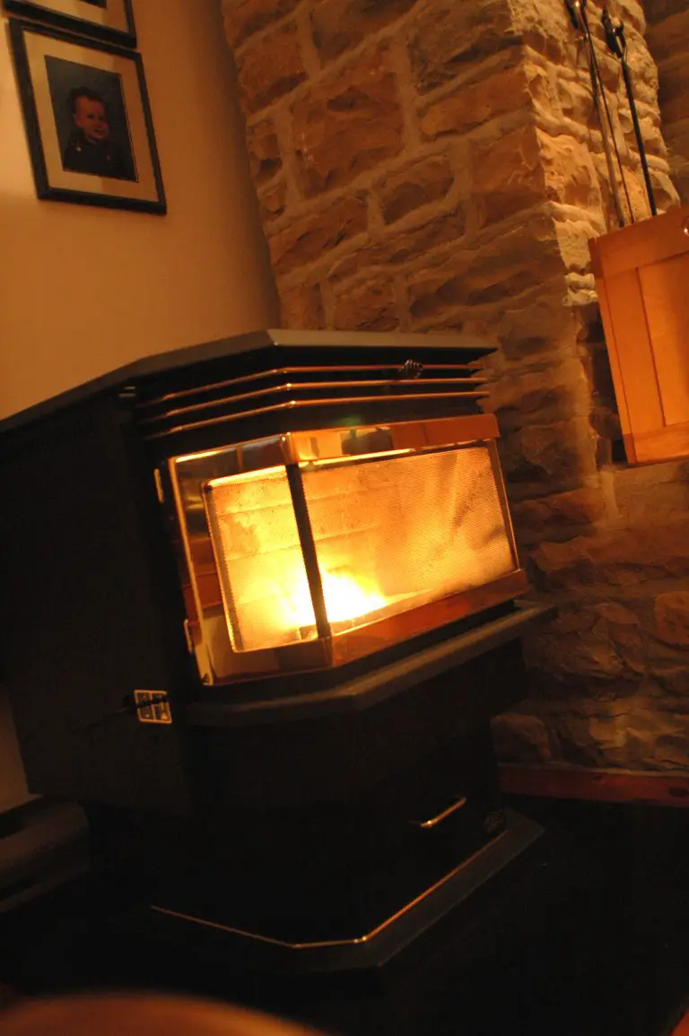 PELLET STOVES: Tips for DIY Installations of This Economical Heating Appliance