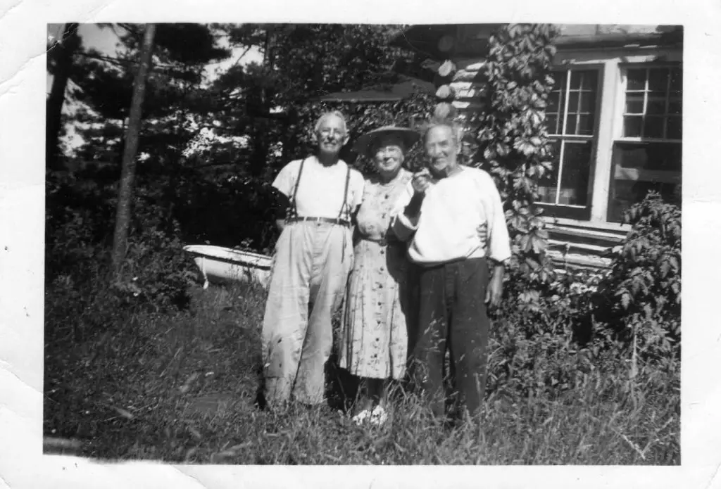 Robert Maxwell, Ethel Maxwell, Ken evans