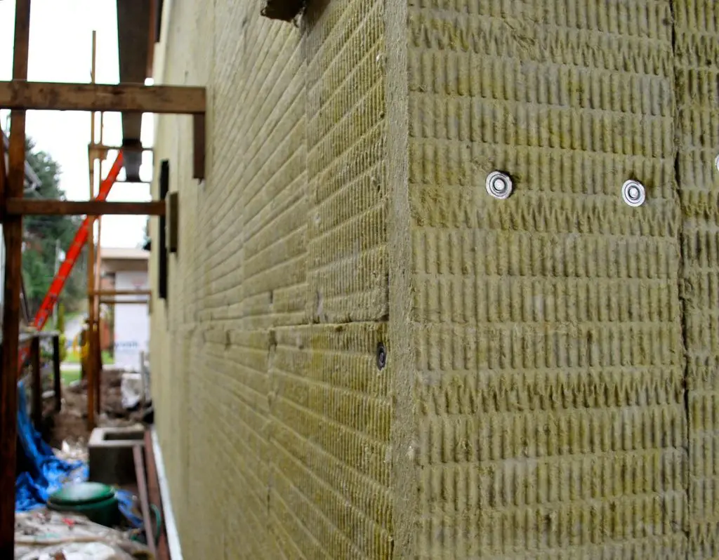 roxul_board_installed_close