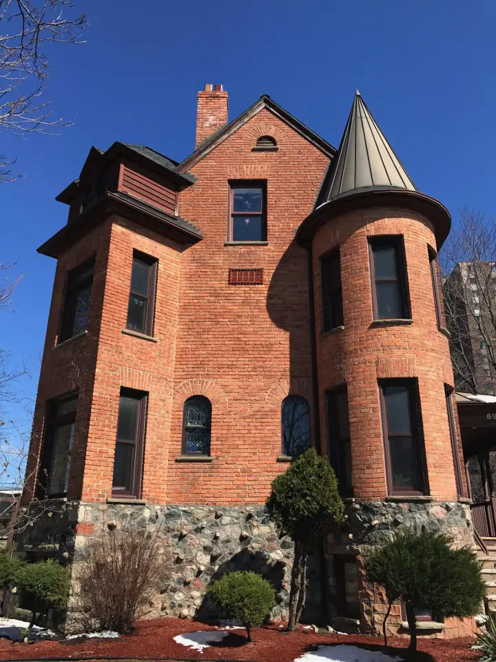 This Windsor, Canada brick home is the same one you saw earlier looking at the photo of the semi-circular arches above two windows on the second floor.