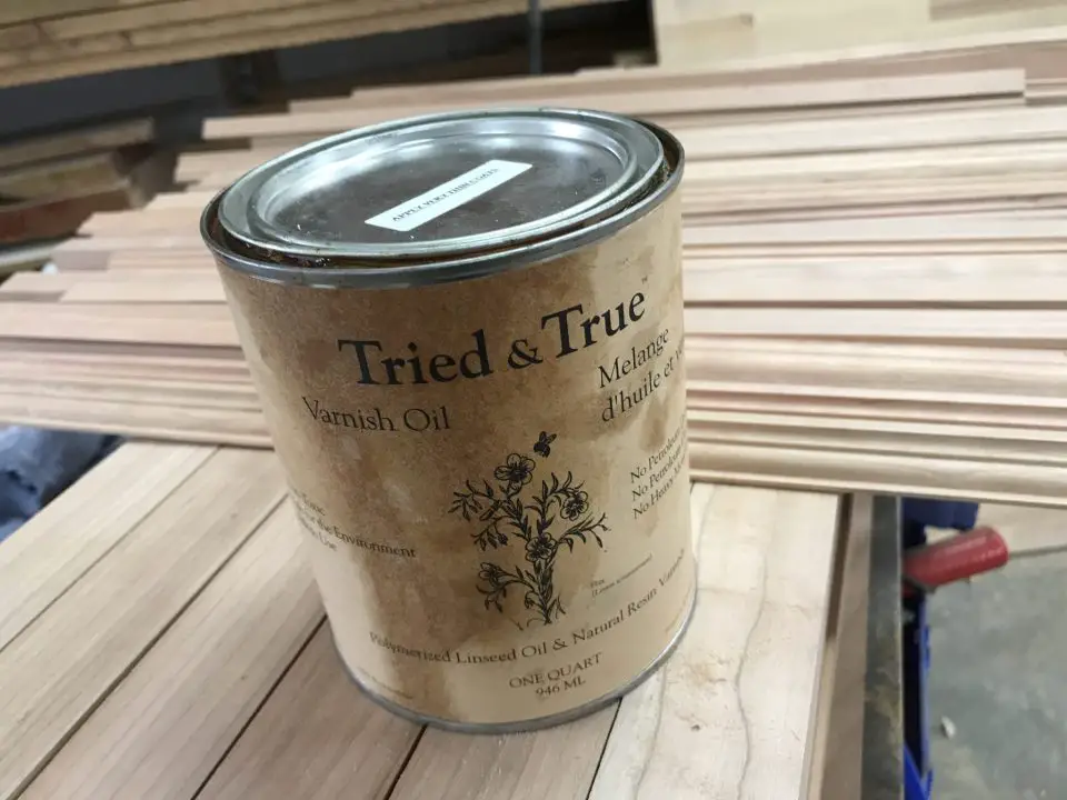 varnish oil