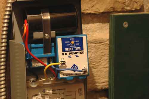 This Pumptec device sits in the control box of my submersible pump and automatically shuts off power to the pump when the pump runs dry. The Pumptec senses changes in current draw that indicates no water, shutting off power for a preset amount of time to allow the well to recover.