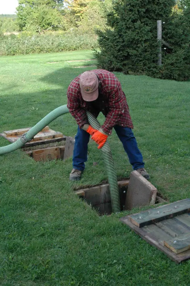 septic pump out