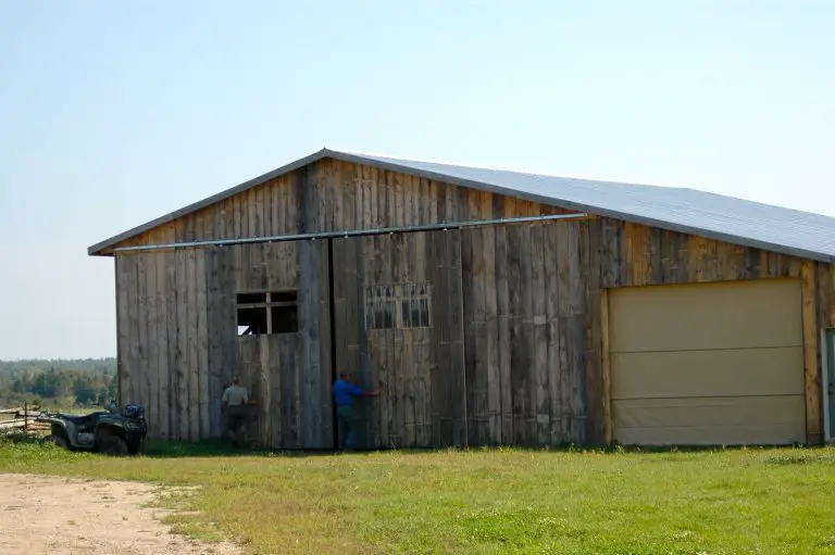 BUILD A POLE BARN: This Primer Will Help You Build a Great One