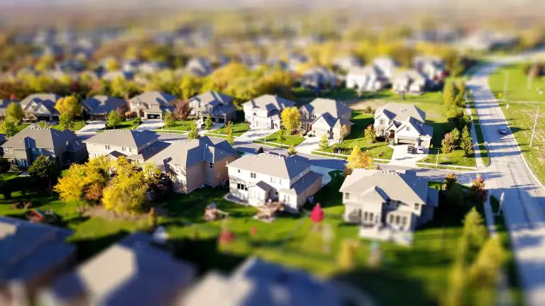 Aerial view of suburban neighbourhood with houses.