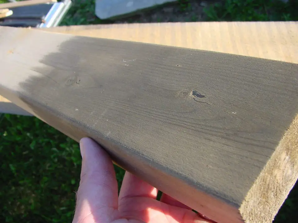 This board was treated once with Ecowood Treatment. This colour was not created because the product has a colour, but rather because of a permanent chemical reaction with the wood.