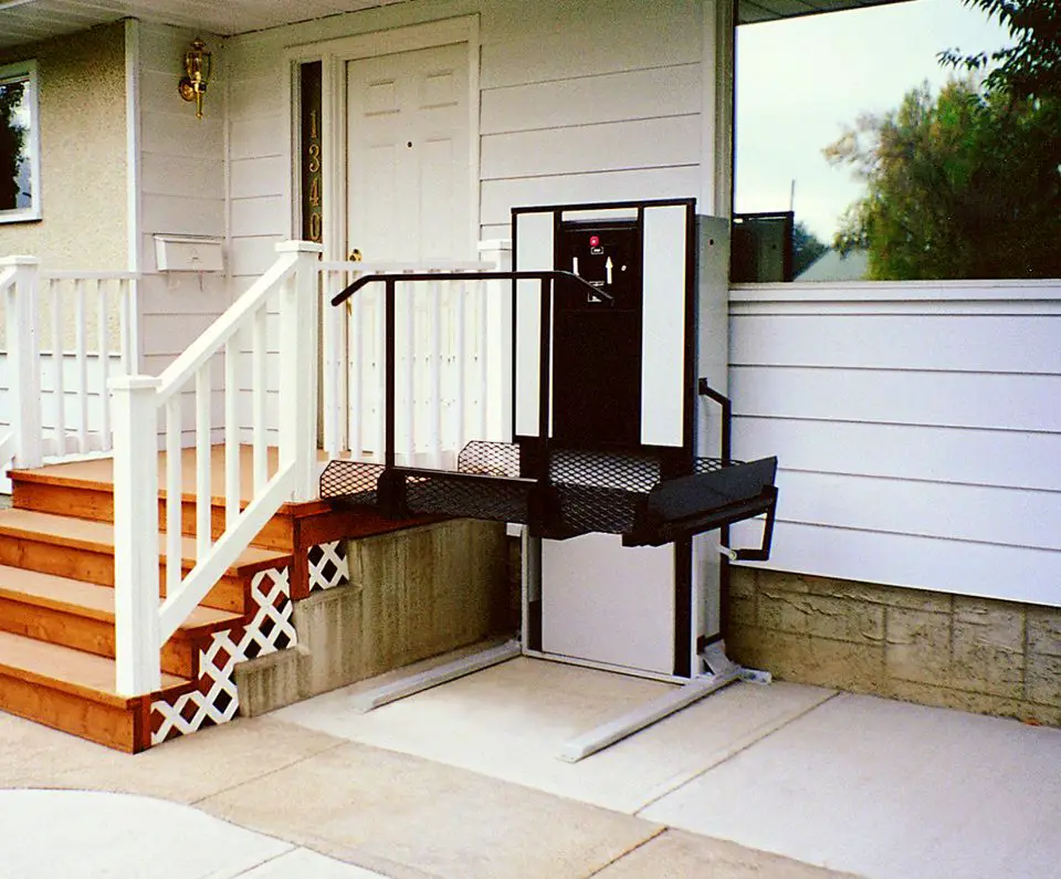 porch lift at home