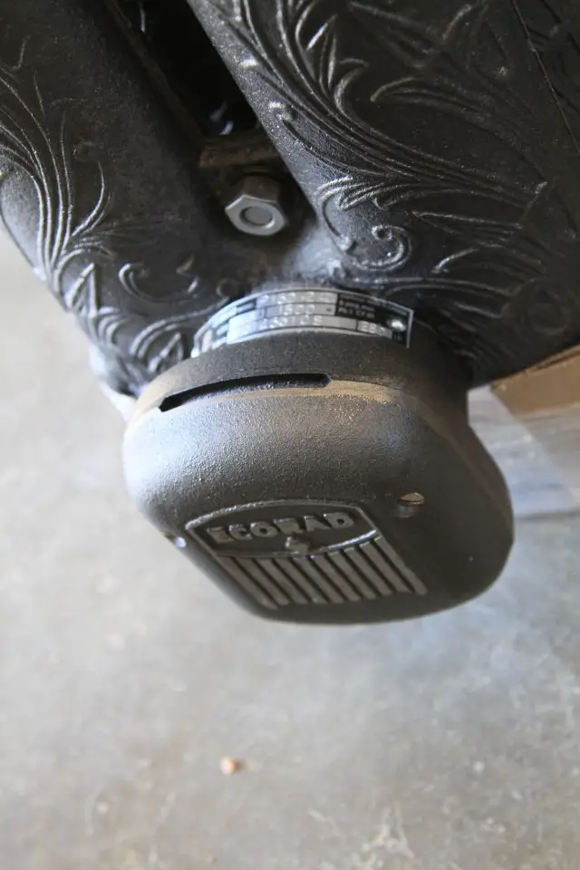 cast iron radiator up close