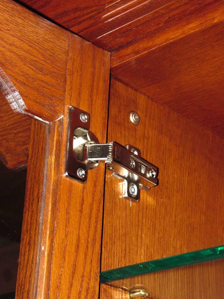cupboard door hinge