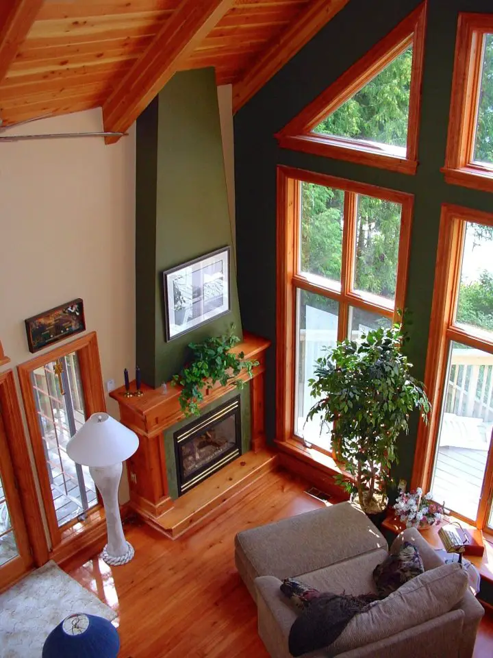 The view from this loft is part of a well-designed lakeside home I visited back in the 1990s.