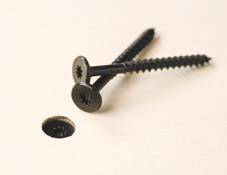 These Headlok screws are one example of strong, high-quality, large-headed screws. These fill the gap between deck screws and lag screws, and they’re perfect for projects like this clamp cart.