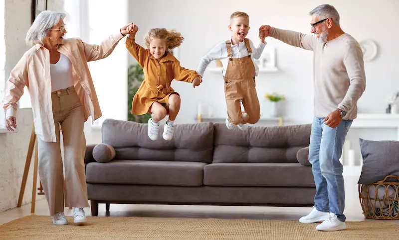 seniors with grandchildren