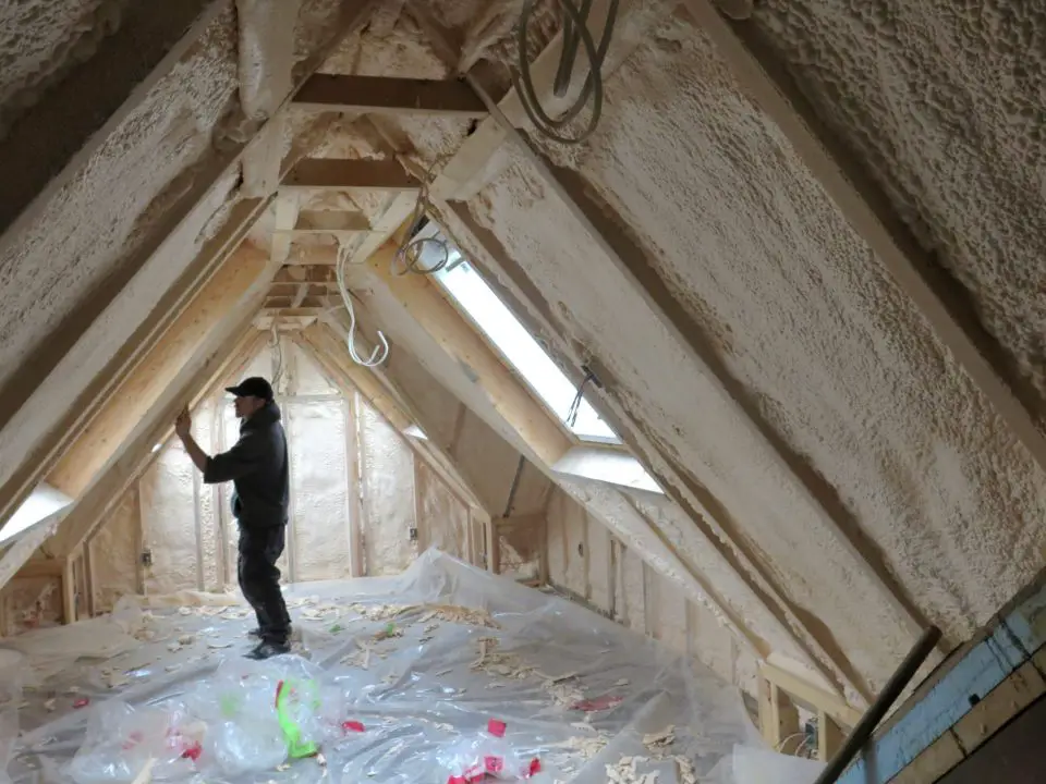 This polyurethane spray foam is applied 7 inches thick between rafters. Polyurethane foam has a 40+ year track record. It’s easy to apply safely and generates no harmful off-gassing after curing.