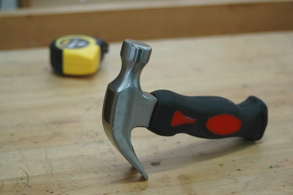 claw hammer