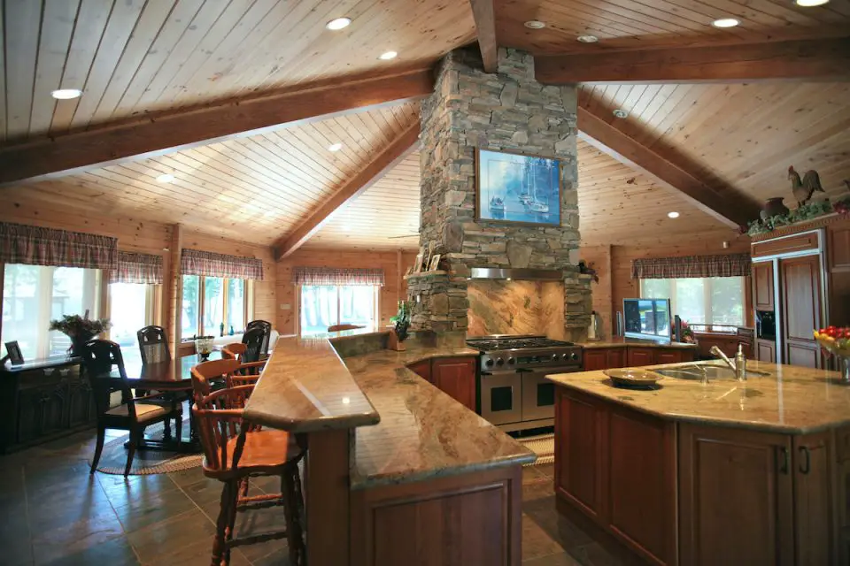 A large, luxurious open concept kitchen