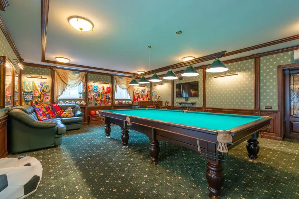 entertainment room