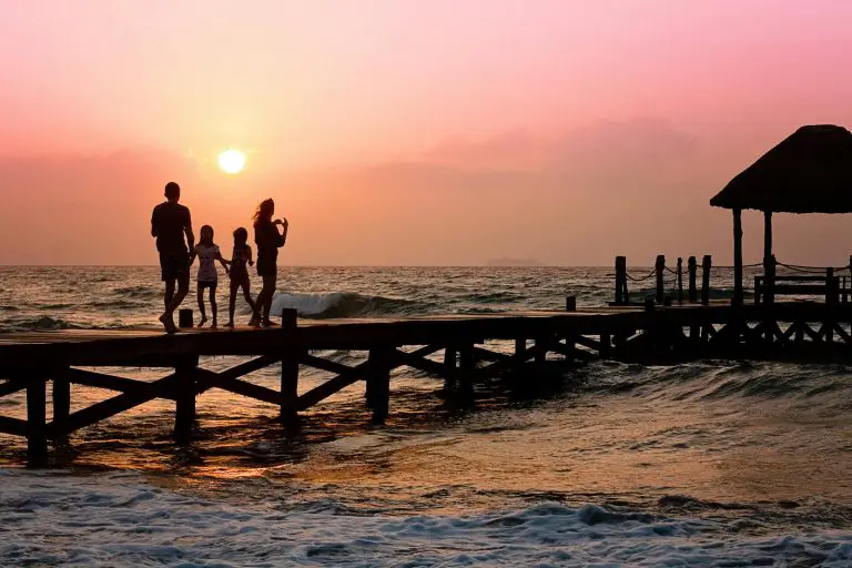 Making Multigenerational Family Travel Fun and Hassle-Free