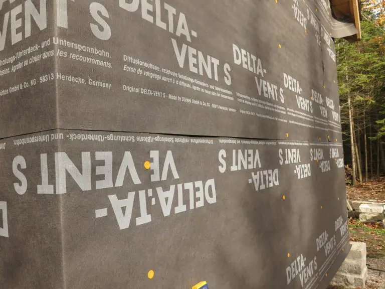 Close-up of Delta-Vent S wall underlayment.